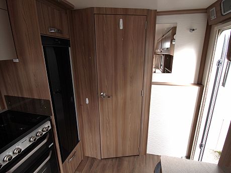 Swift Corniche 16/2 - 2021 image