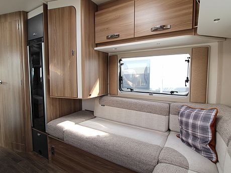 Swift Escape 674 - 2021 image