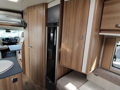 Swift Escape 674 - 2021 image