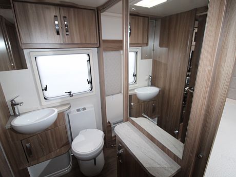 Swift Corniche 23/4 - 2022 image