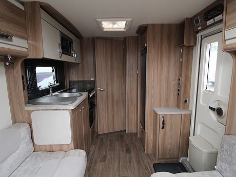 Swift Corniche 23/4 - 2022 image