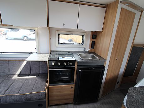 Bailey Discovery D4-4 - 2022 image