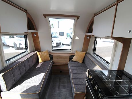 Bailey Discovery D4-4 - 2022 image