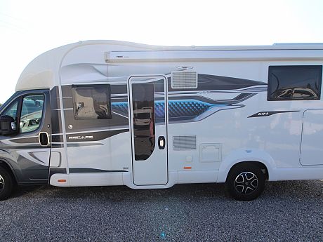 Swift Escape 694 - 2022 image