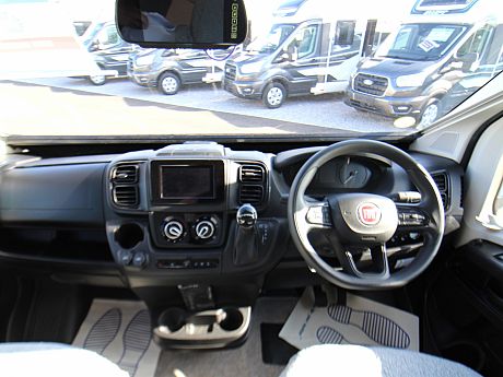 Swift Escape 694 - 2022 image