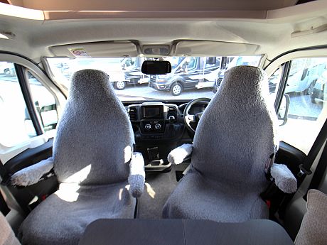 Swift Escape 694 - 2022 image