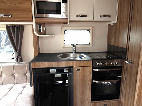 Swift Ace Globetrotter - 2022 image