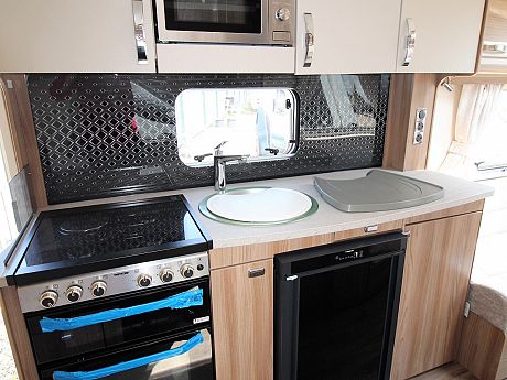 Swift Corniche 17/4 2022 Wandahome Special Edition image