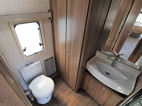 Swift Corniche 17/4 2022 Wandahome Special Edition image