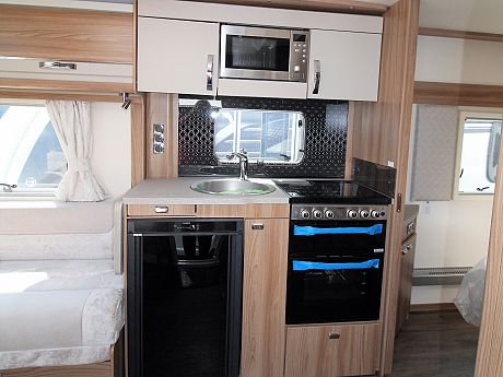 Swift Corniche 20/8 2022 - Wandahome Special Edition image