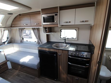 Swift Finesse 480 - 2022 image