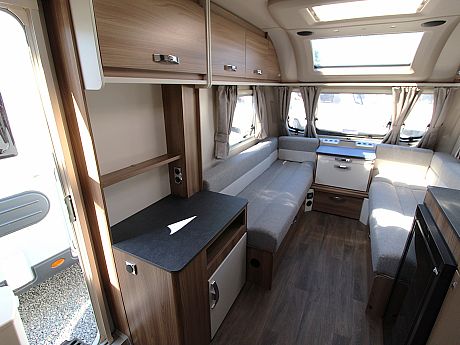 Swift Finesse 480 - 2022 image