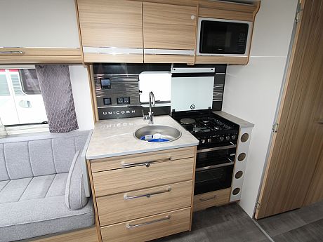 Bailey Unicorn Pamplona - 2022 image