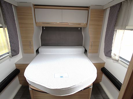 Bailey Unicorn Pamplona - 2022 image
