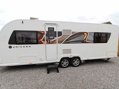 Bailey Unicorn Pamplona - 2022 image