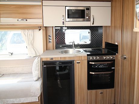 Swift Corniche 19/8  2022 Wandahome Special image