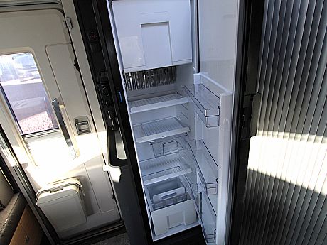 Adria Matrix Plus 600 DT - 2023 image