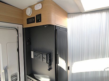 Adria Matrix Plus 600 DT - 2023 image