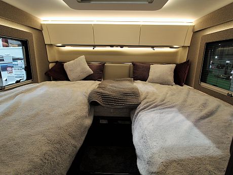 Adria Supersonic 780 SL  NEW (36247) 2023 image