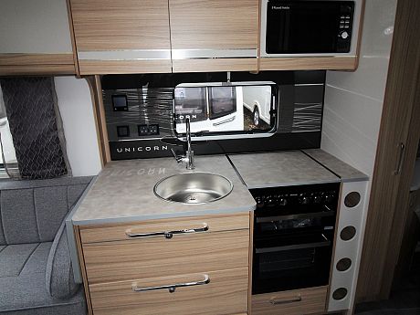 Bailey Unicorn Cartagena - 2023 image