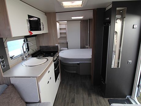 Swift Corniche 20-8 - 2023 image