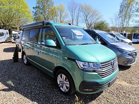 Westfalia Club Joker City *NEW*  Bay Leaf Green (11974) image
