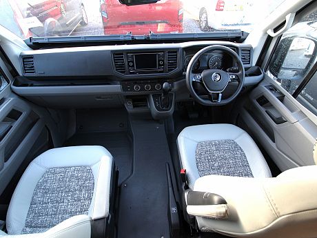 IH N-Class 680 CRL - 2023 image