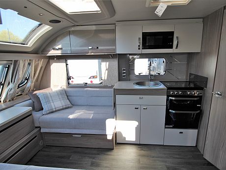Swift Corniche 21/8  -  2023  Wandahome Special Edition image