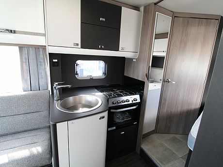 Swift Voyager 564 - 2023 image