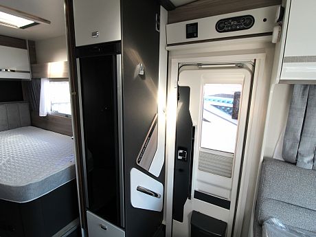 Swift Voyager 564 - 2023 image