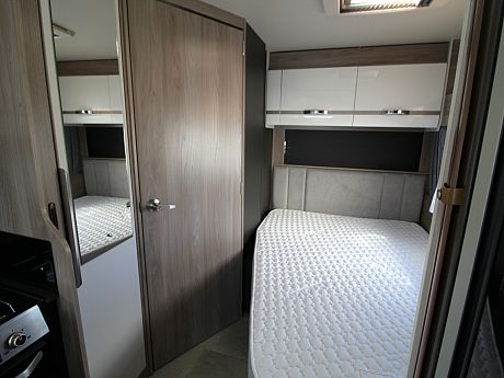 Swift Voyager 564 - 2023 image