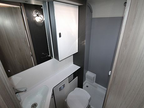 Swift Voyager 564 - 2023 image