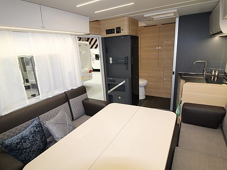 Adria Matrix Axess 600 DT - (45842) image