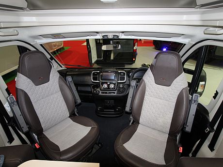 Adria Matrix Axess 600 DT - (45842) image