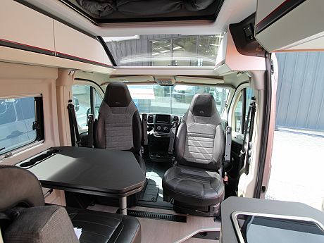 Adria Twin Sports 600 SPB - 2024 image