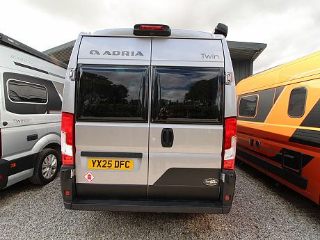 Adria Twin Sports 600 SPB - 2024 image