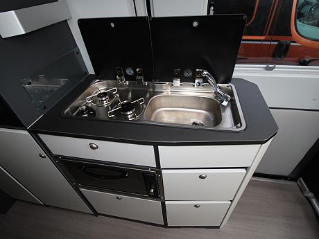 Adria Twin Supreme 600 SPB - 2024 image