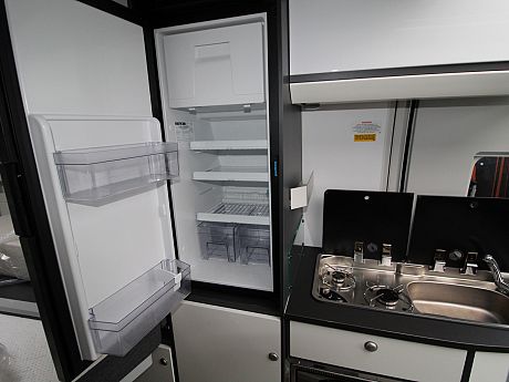 Adria Twin Supreme 600 SPB - 2024 image