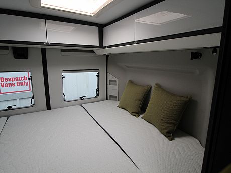 Adria Twin Supreme 600 SPB - 2024 image