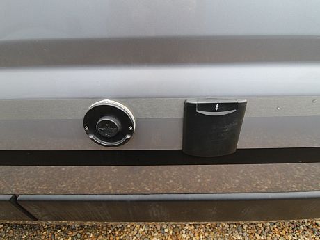 Adria Twin Supreme 600 SPB - 2024 image