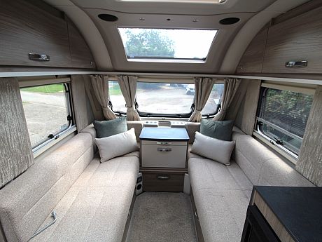 Swift Aventura M4 EB - 2024 image