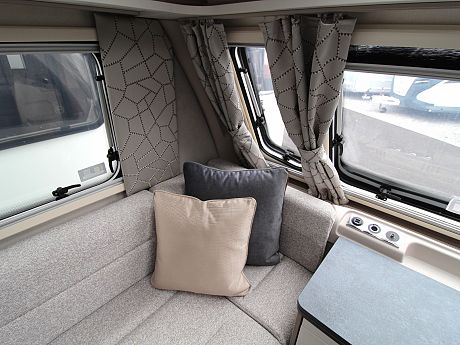 Swift Ace Award Superstar - 2024 image