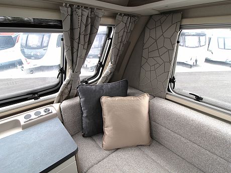 Swift Ace Award Superstar - 2024 image