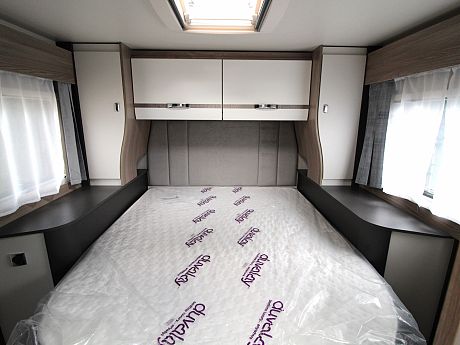 Swift Voyager 594 - Auto (54860) image