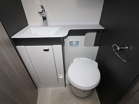 Swift Voyager 594 - Auto (54860) image