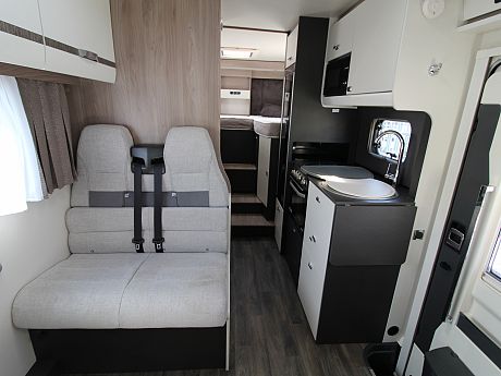 Swift Voyager 485 - 2024 image