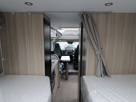 Adria Compact Supreme DL - (64068) image