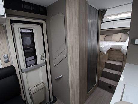 Adria Compact Supreme DL - (64068) image