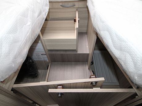 Adria Compact Supreme DL - (64068) image