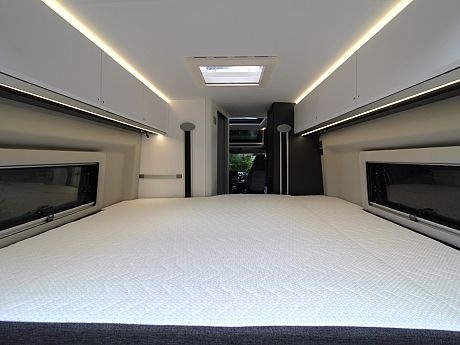 Adria Twin Supreme 640 SGX Batic Orange (63226) image